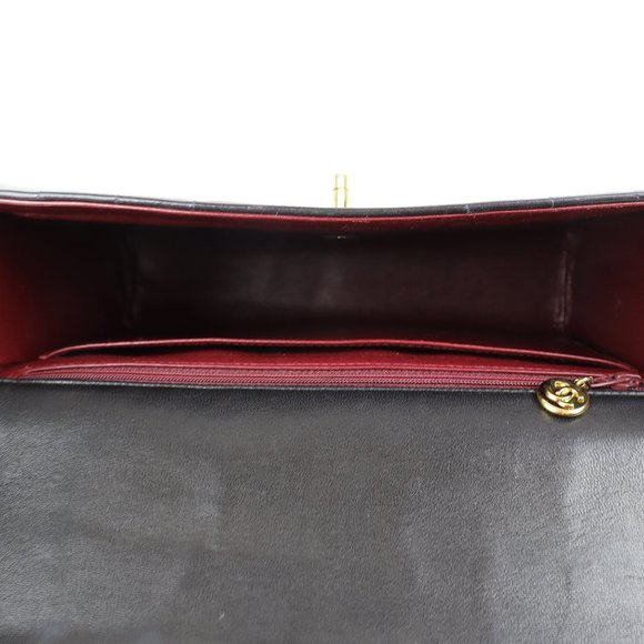 [SOLD] Chanel Lambskin Vertical Flap Medium - XL Logo (EXTREMELY RARE) - Picture 12 of 12